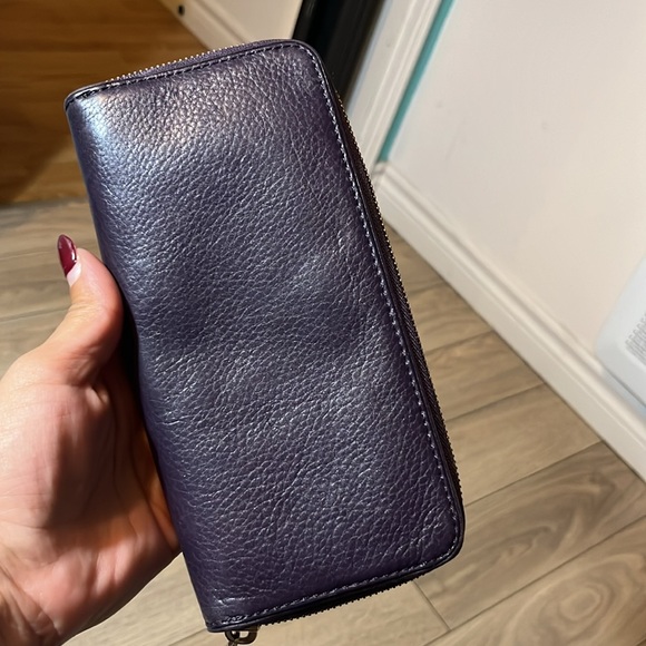 Michael Kors leather wallet - Picture 4 of 13
